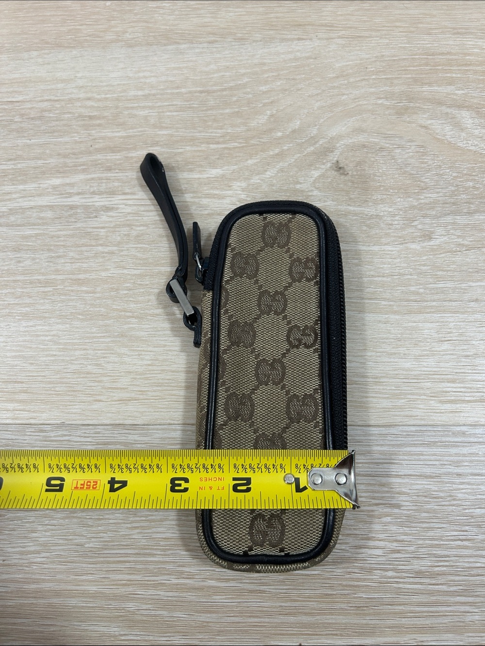Gucci Brown Monogram GG Canvas Zip Wrist Key & Card Pouch - Picture 3 of 4